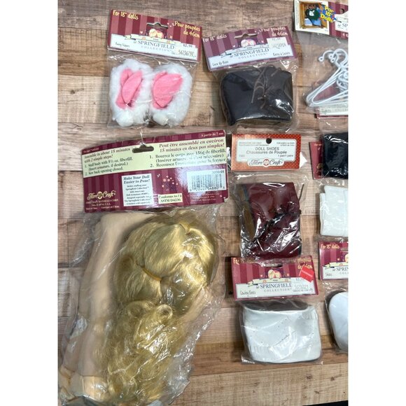 Springfield 18" Doll Kit W/ Blonde Hair, Shoes & Accessories Set - Picture 3 of 5